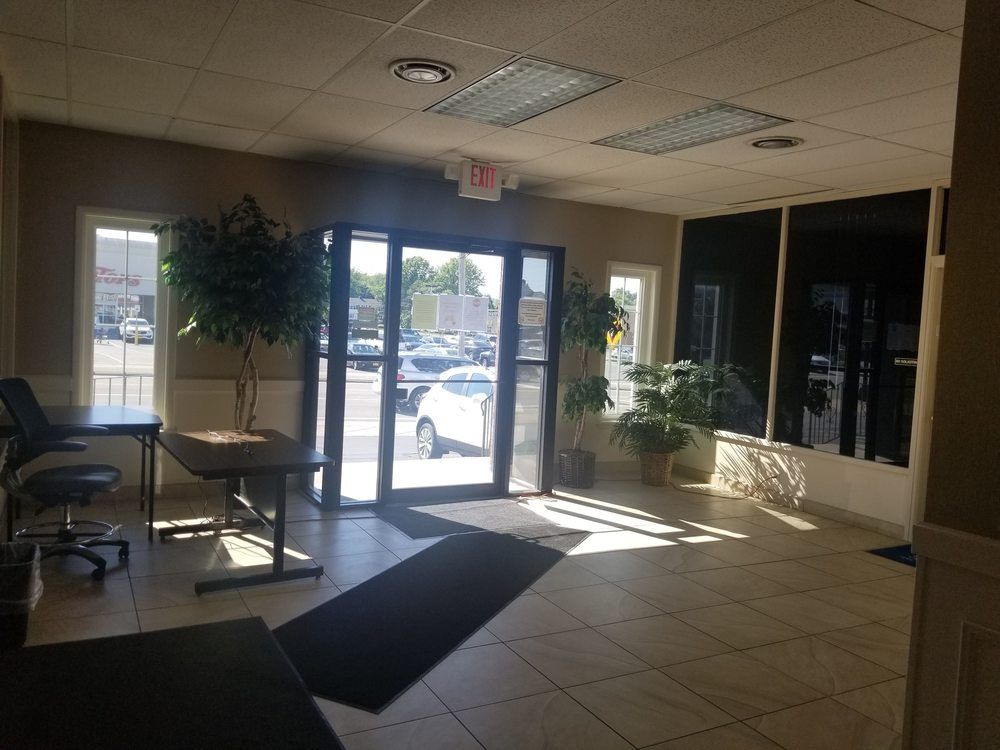 Lease/Office Space: 3871 Harlem Road, Cheektowaga, NY 14215